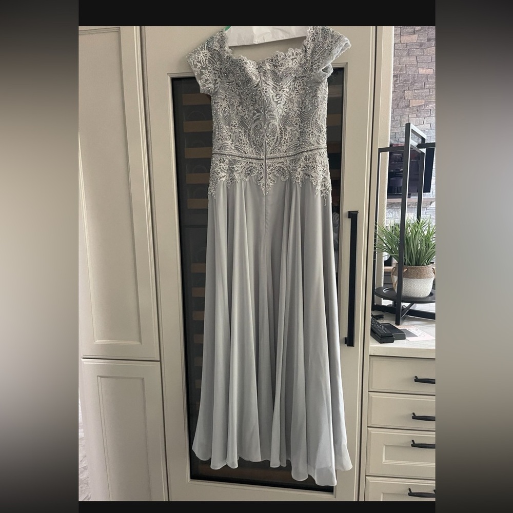 Mother of the groom/bride dress MGNY Madeline Gardner New York Dress 72133